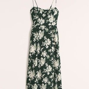 NWT Abercrombie High-Slit Midaxi Dress - Dark Green Floral